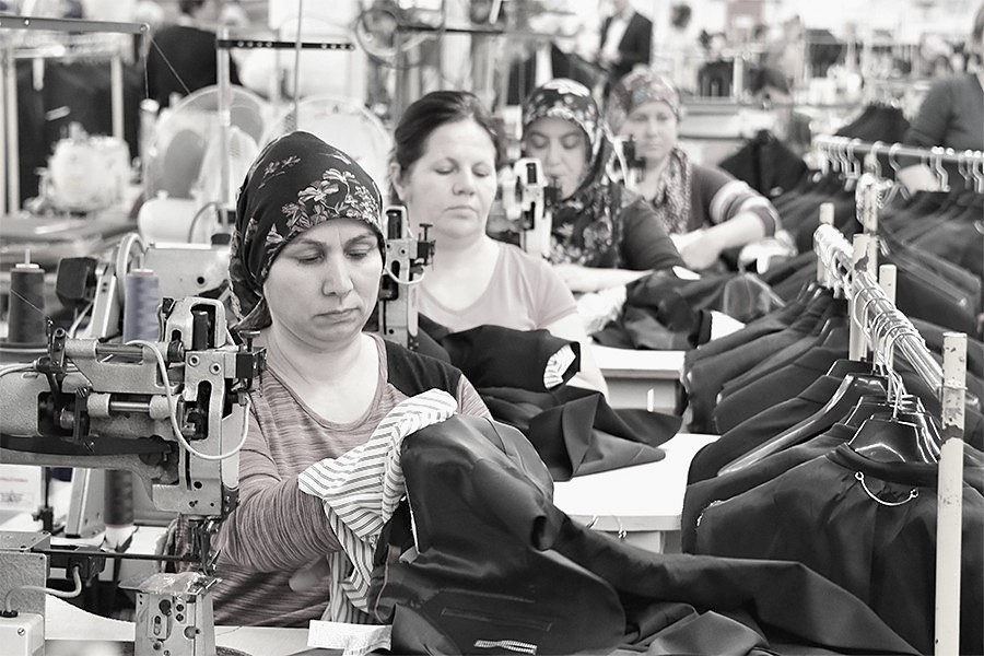 Türkiye’de kadın emeği raporu: İşgücü İçerisindeki Her 10 Kadından Yalnızca 3’ü Çalışıyor Türkiye’de kadın emeği raporu: İşgücü İçerisindeki Her 10 Kadından Yalnızca 3’ü Çalışıyor