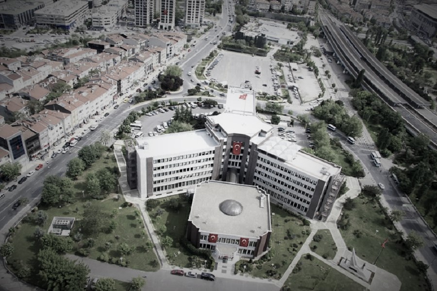 Kadıköy Belediye binası yıkılarak, yerine yeşil alan yapılacak ve deprem toplanma alanı yapılacak